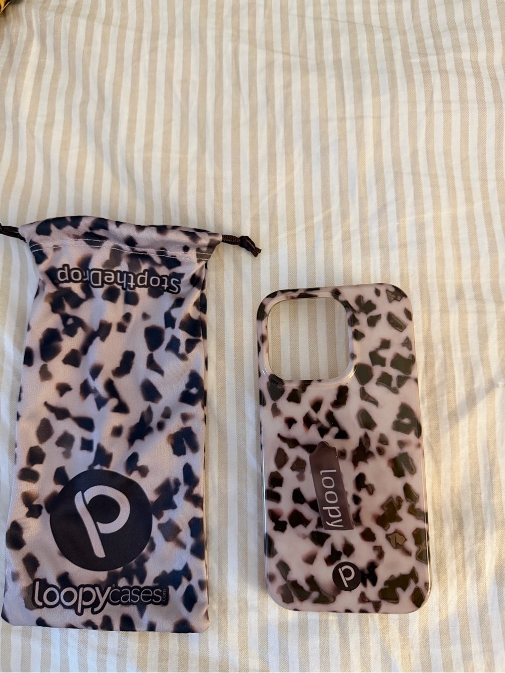 iPhone 15 pro Loopy Case blonde tortoise Phone Case with Loop